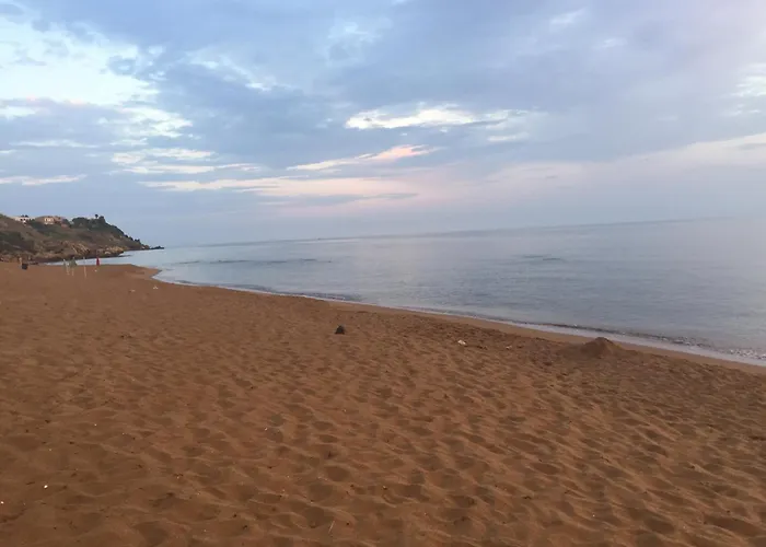 Alojamento de Acomodação e Pequeno-almoço Casa Elvira Isola Di Capo Rizzuto