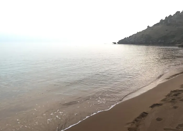 Alojamento de Acomodação e Pequeno-almoço Casa Elvira 4*