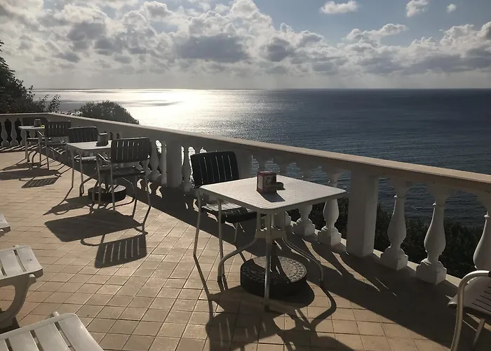 Casa Elvira Alojamento de Acomodação e Pequeno-almoço 4*