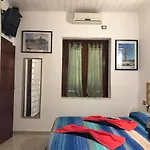 Casa Elvira Bed & Breakfast 4*
