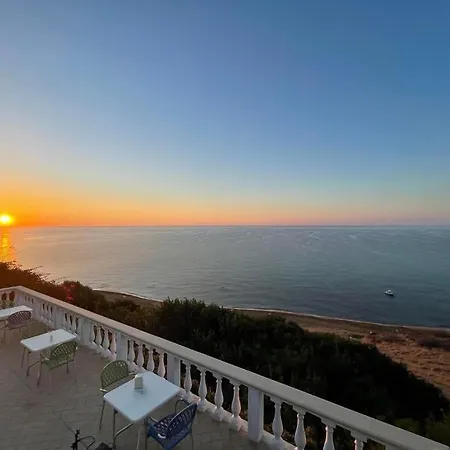 Casa Elvira לינה וארוחת בוקר Isola Di Capo Rizzuto